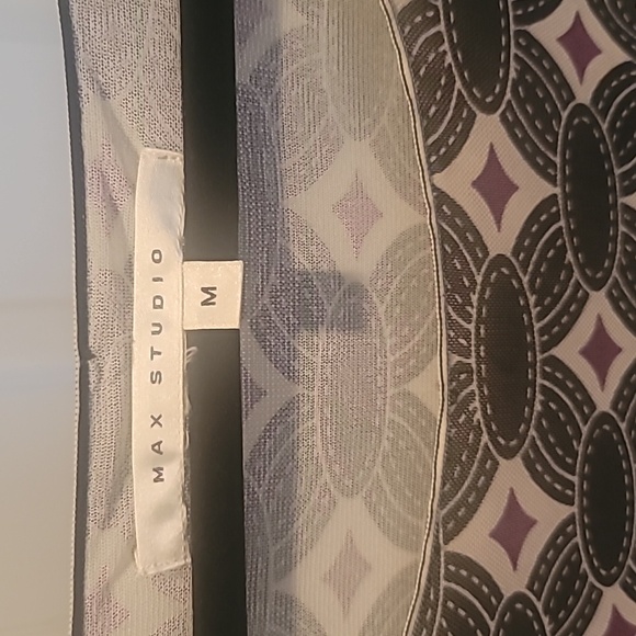 MAX STUDIO DRESS - Picture 2 of 6